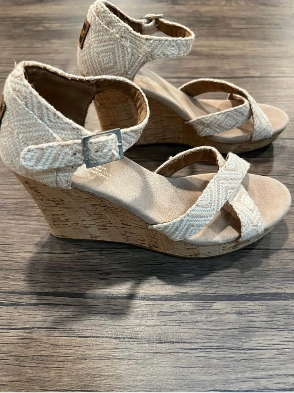 TOMS Cork Wedge Heels Cream Beige Strappy Cross Boho Sandals Women’s 7.5